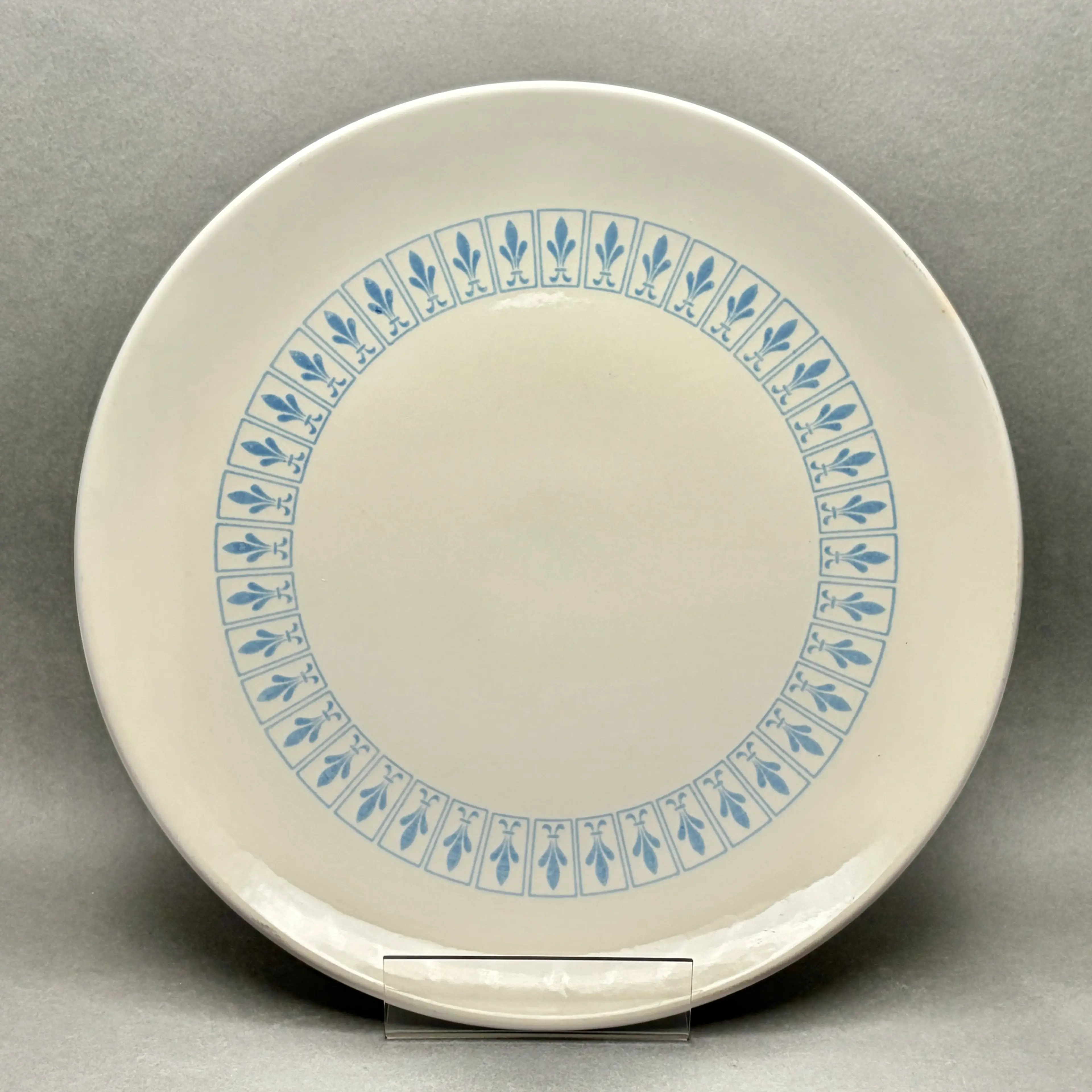 Image 1 of 8