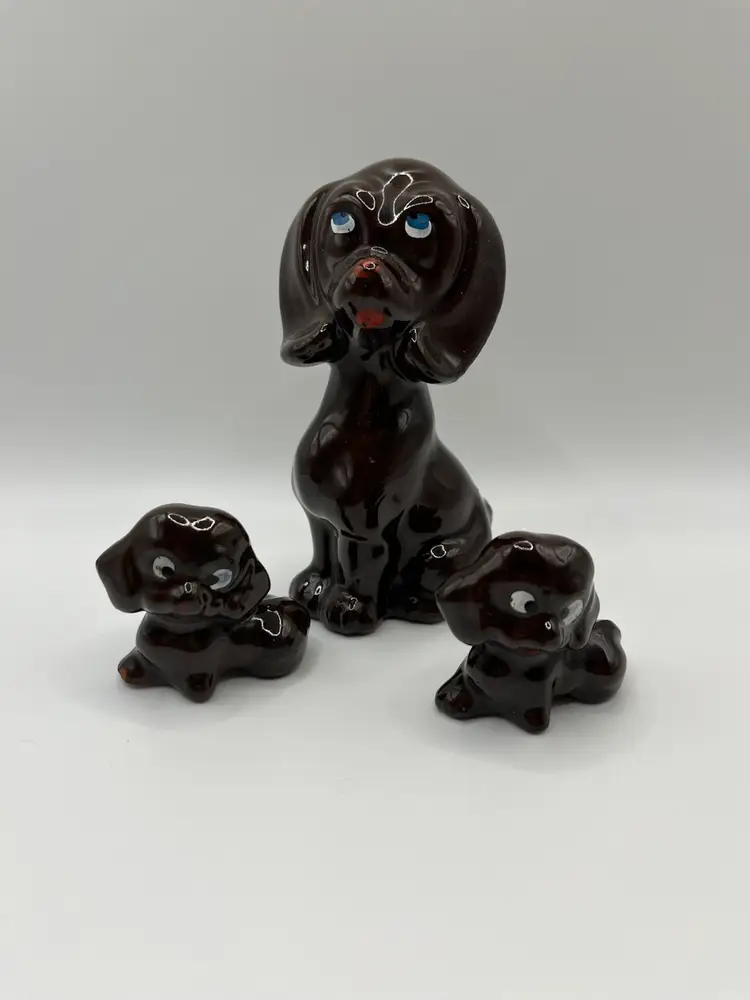 Redware Mom And 2 Pups