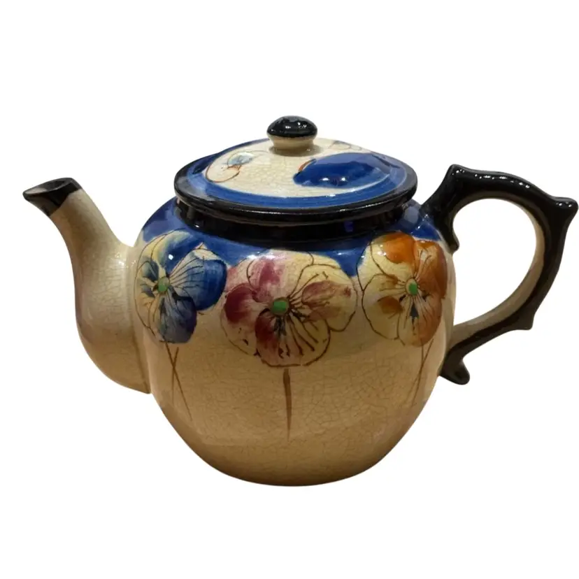Royal Doulton Pansy pattern piece, likely manufactured between 1917 and 1930