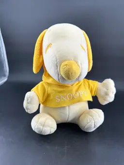 VTG Yellow Snoopy Plush 12” X 10”