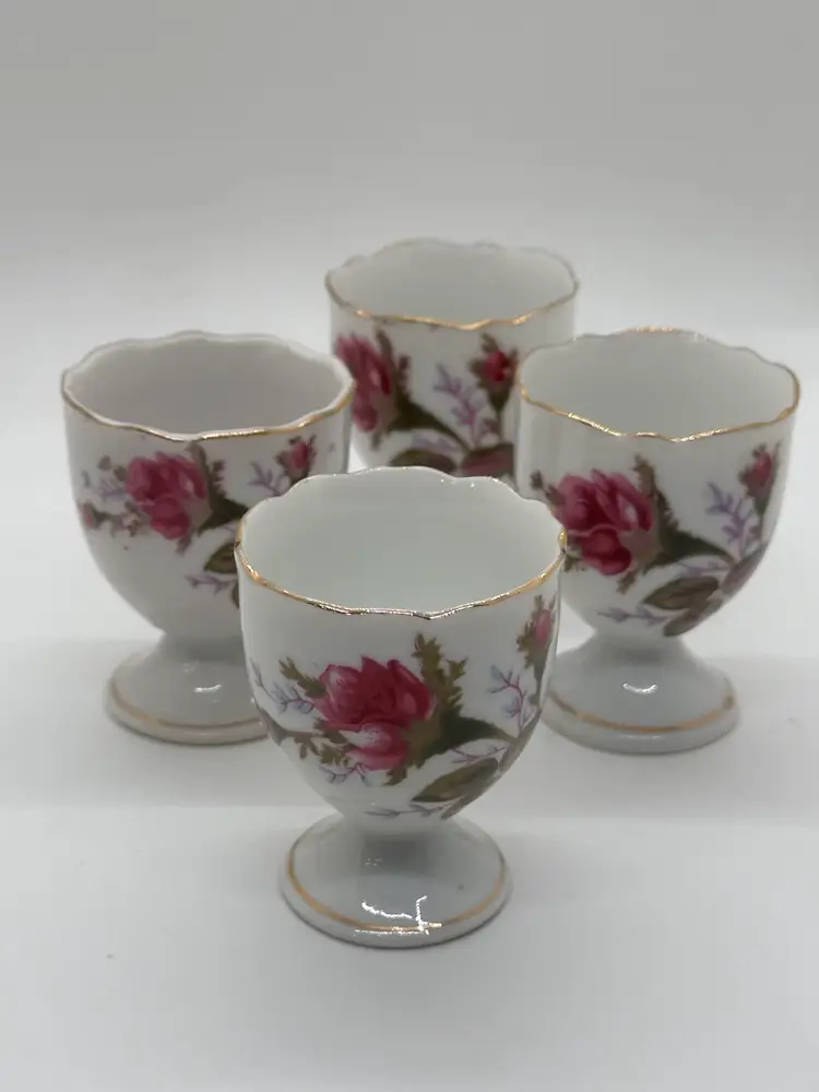 4 Bone China Pink Floral Roses Gold Scalloped Trim Edges. Japan