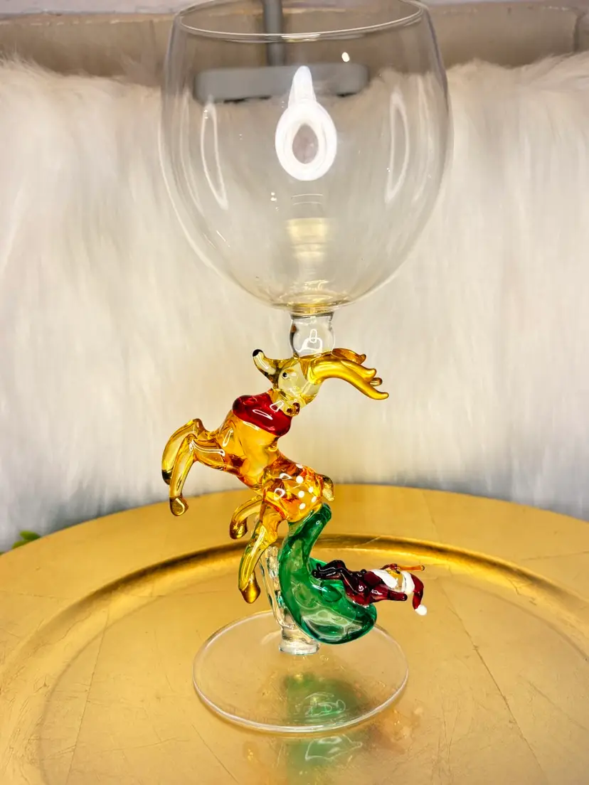 Yurana Designs Glass “Santa’s On His Way” Wine Glass