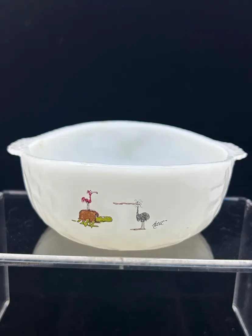 Vintage DC Comics Johnny Hart Anchor Hocking Milk Glass Fire King Bowl