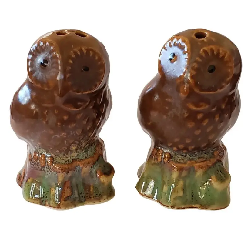 Owl Ceramic Salt Pepper Shakers 2 1/8" tall unbranded Vintage