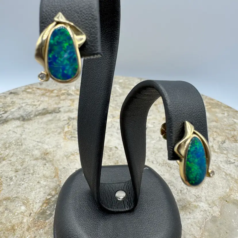 Vintage 14k Gold ICE Australian  Opal Doublet & Diamond Screw Back Earrings