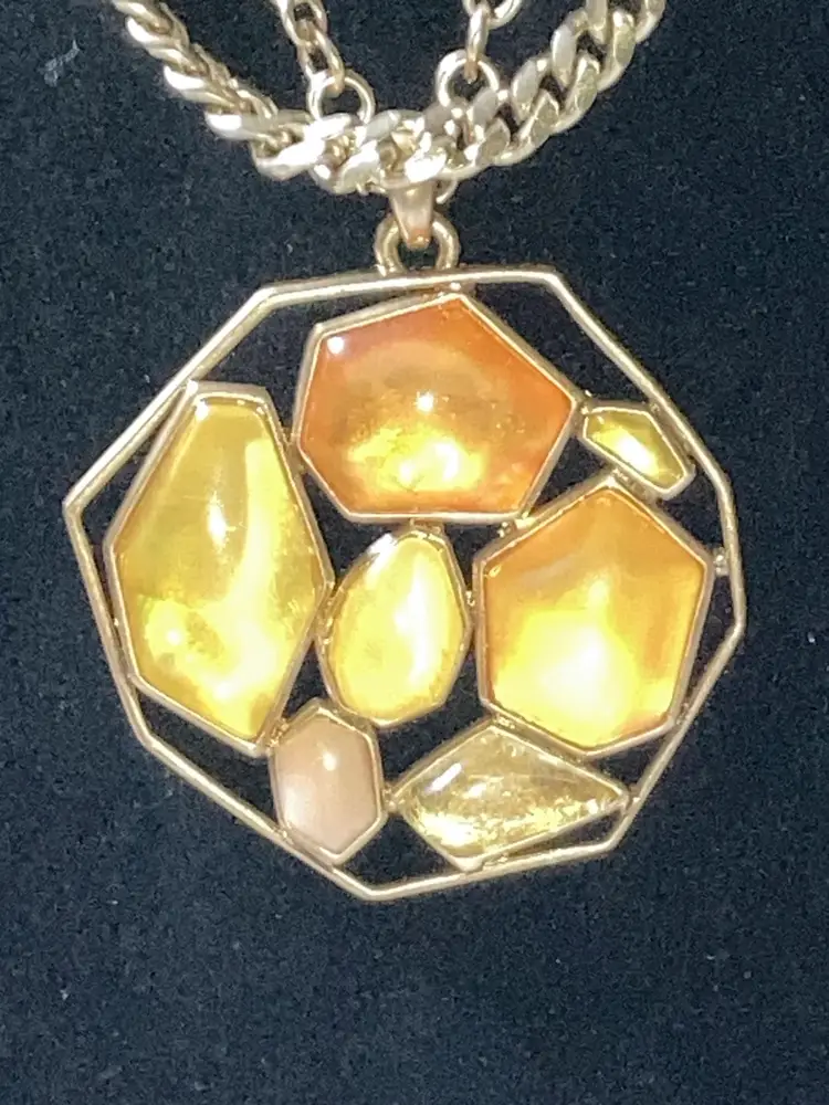 Kenneth Cole Reaction Goldtone Geometric Faux Gemstone Statement Necklace! 16”!