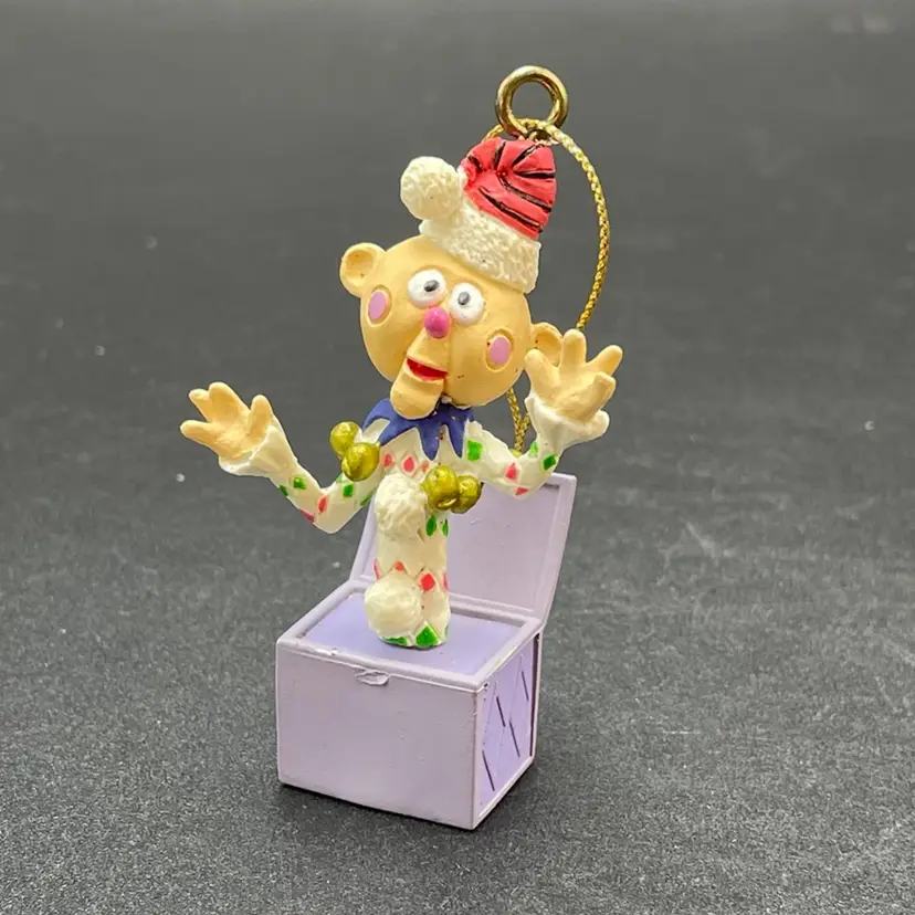 Charlie in a Box Island of Misfit Toys Ornament VTG Christmas Rudolph Movie