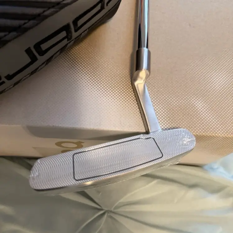 New Cobra 35” Machine Milled Face Blade Putter W/ Headcover & Cobra Grip