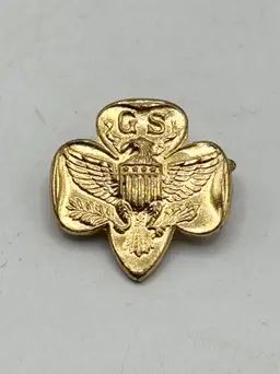Vintage Girl Scouts GS Trefoil Eagle USA Membership Pin Brooch