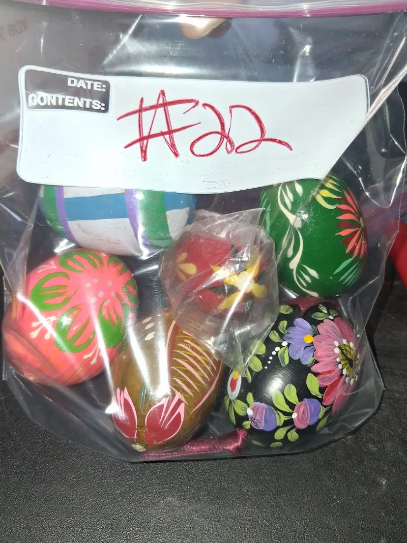GRAB BAG #22 6 VINTAGE POLISH, WOODEN, HANDPAINTED PYSANKI EGGS