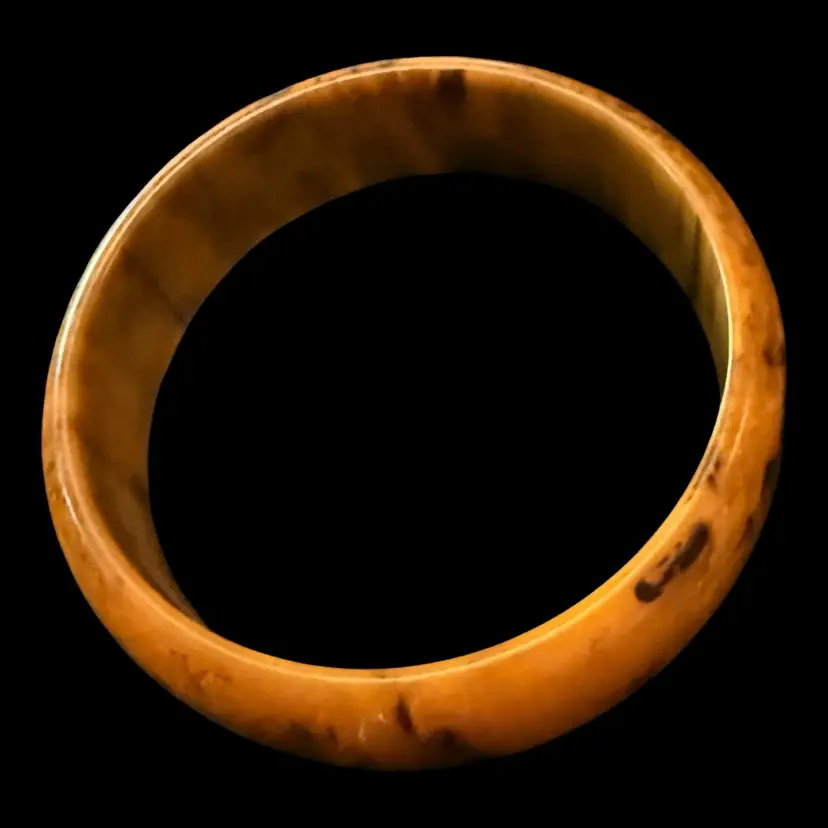 Spinach Swirl Bakelite Bangle Bracelet 2.5” Opening
