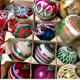 #10 - Choice of Glass Ornament $7 SB