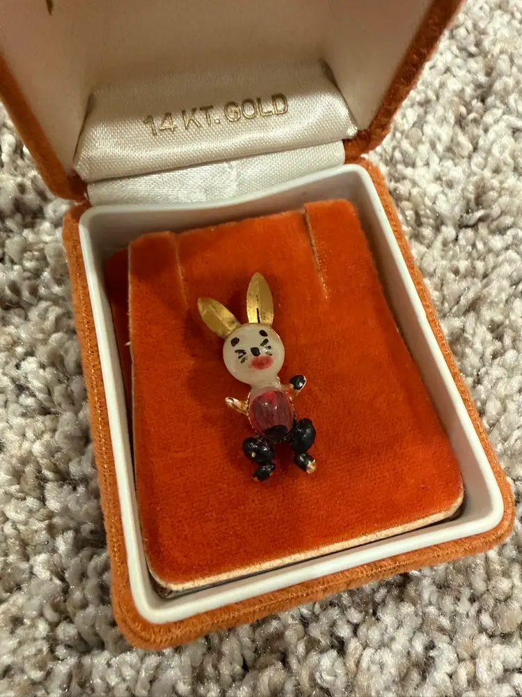 Vintage Made In Spain Bunny Brooch