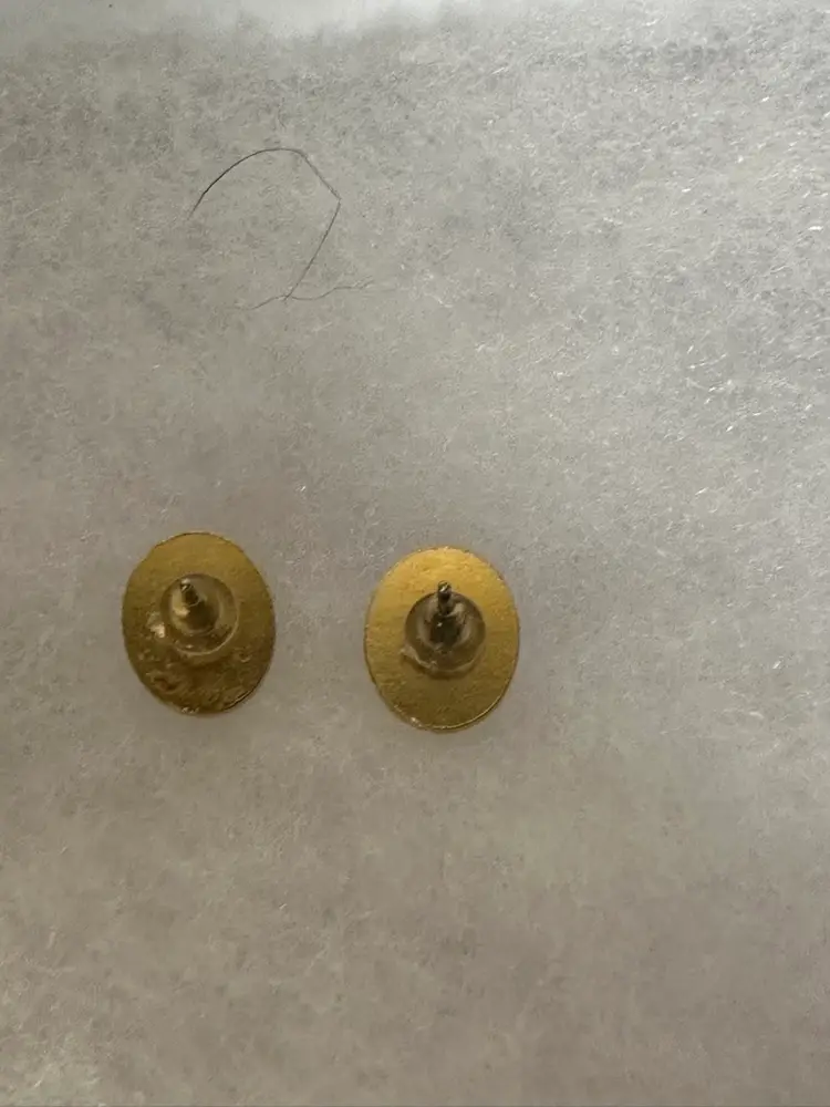 Vintage cameo Stud Earrings Pink Gold White