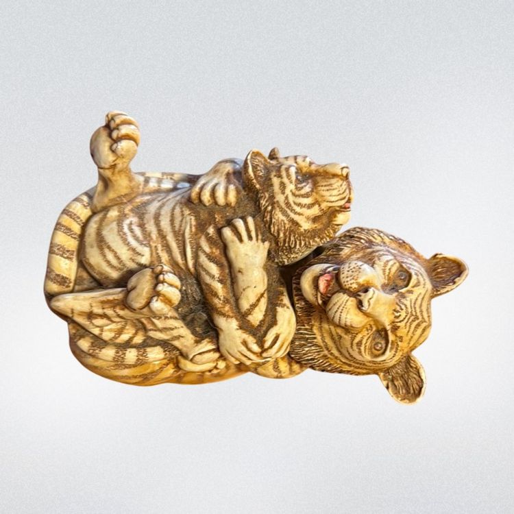 1993 HARMONY KINGDOM Tigers Trinket Box