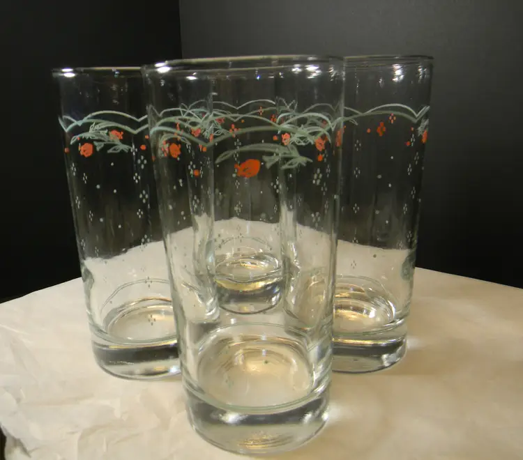 Corelle Calico Rose Drinking Glasses 12 oz  Set of 4