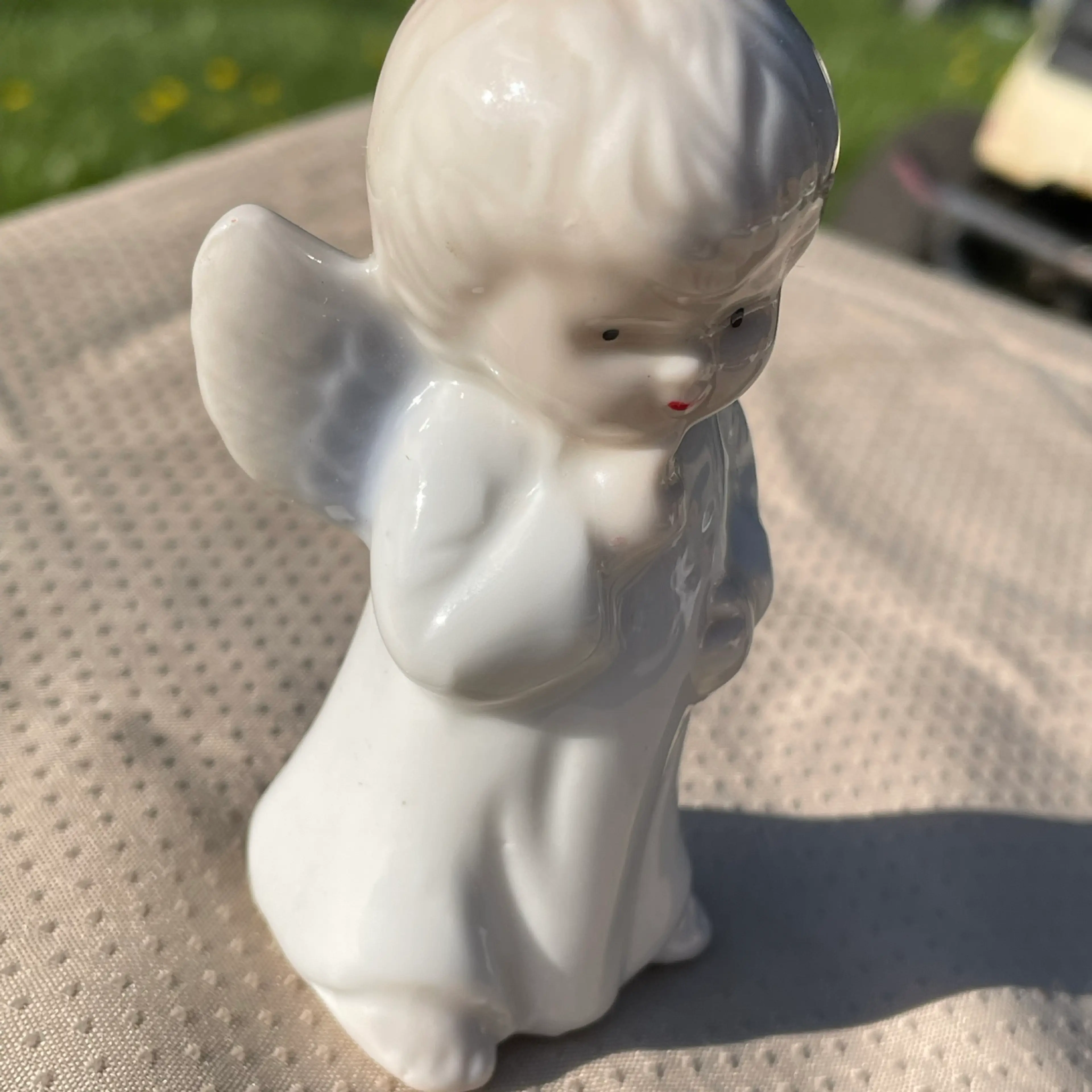 Image 3 of 4