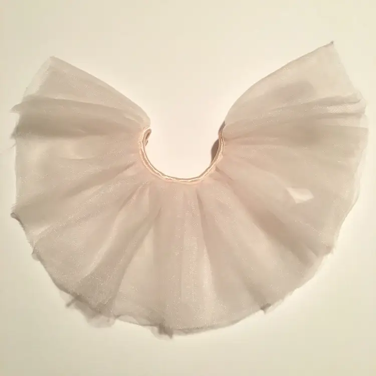 American Girl doll Isabelle Dance Tutu Girl of the Year (A27-17)