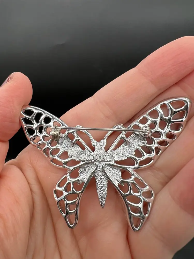 Sarah Coventry Silver Tone Butterfly Brooch 1970s (?)