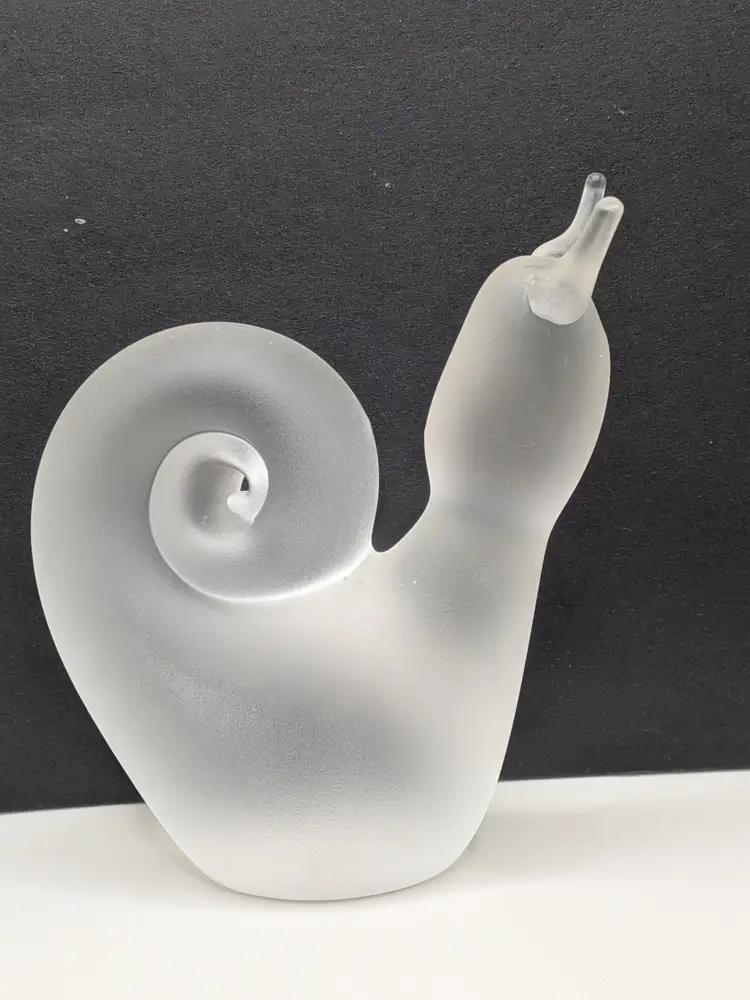 ART GLASS BLOWN GLASS FROSTED SATIN CLEAR SNAIL