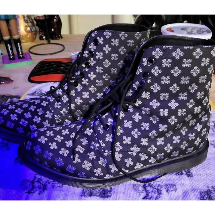 Vintage Dr Marten Black With Silver Design