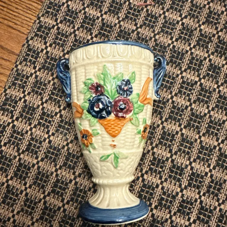 Vtg Made In Japan Wall Pocket Vase With Flower Design