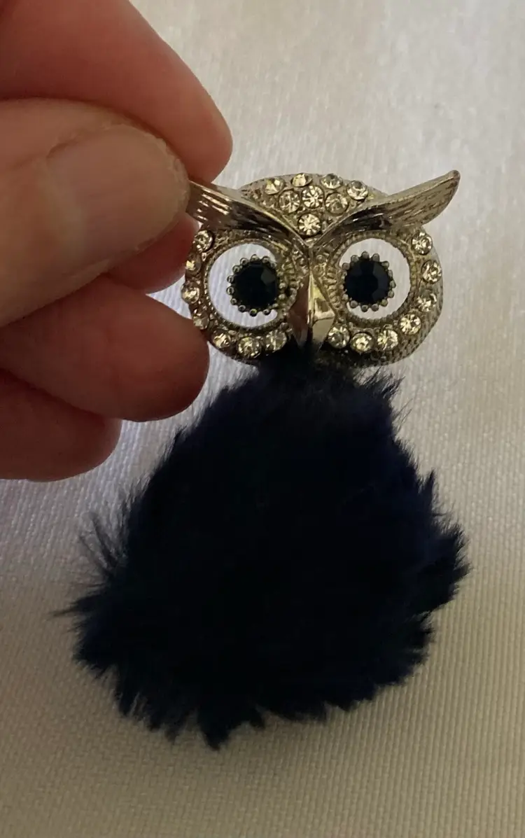 Vintage Women’s Silvertone Owl Pendant Slide Enhancer with Blue Eyes & Puff Ball