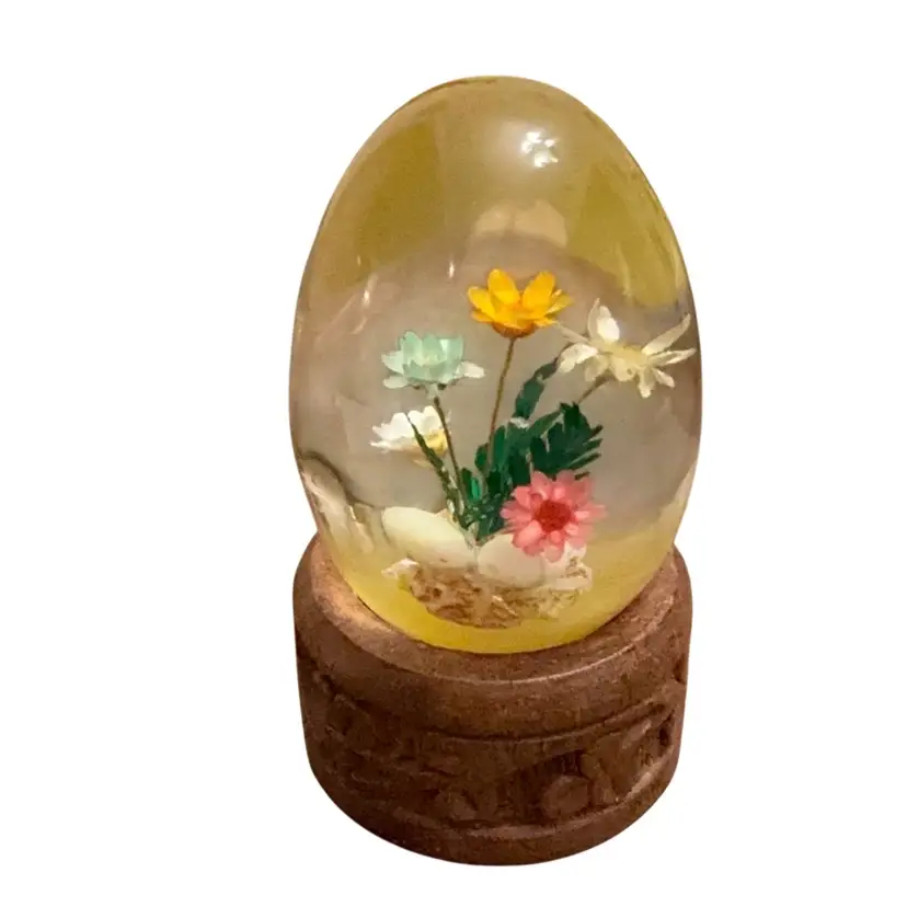 Vintage Lucite Or Acrylic Easter Egg Paperweight With Dried Flowers And Shells Approximately 2 3/4” X 2”