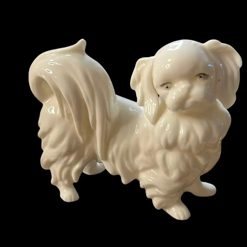 Vintage Linwile Ardalt Pekingese Dog Figurine 4”