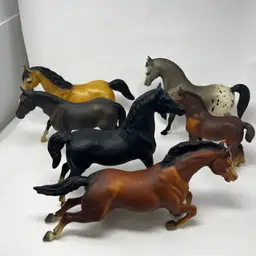 Lot Of USA Breyer Horses
