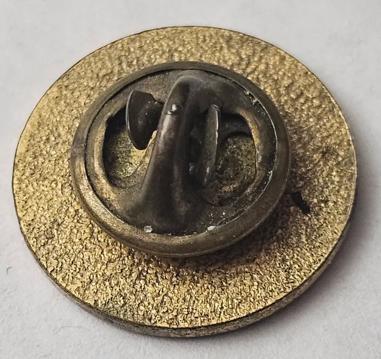 Vintage Mississippi Key Community Lapel Pin