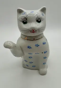 Vintage Ceramic Cat Teapot White With Tiny Blue Flowers And Gold Collar 5 1/2” T