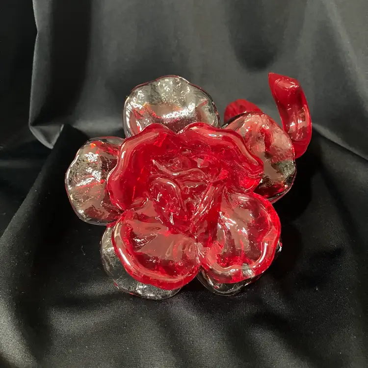 Vintage Vibrant Ruby Red Hand Blown Art Glass Rose With Curled Stem 4”x3.5”