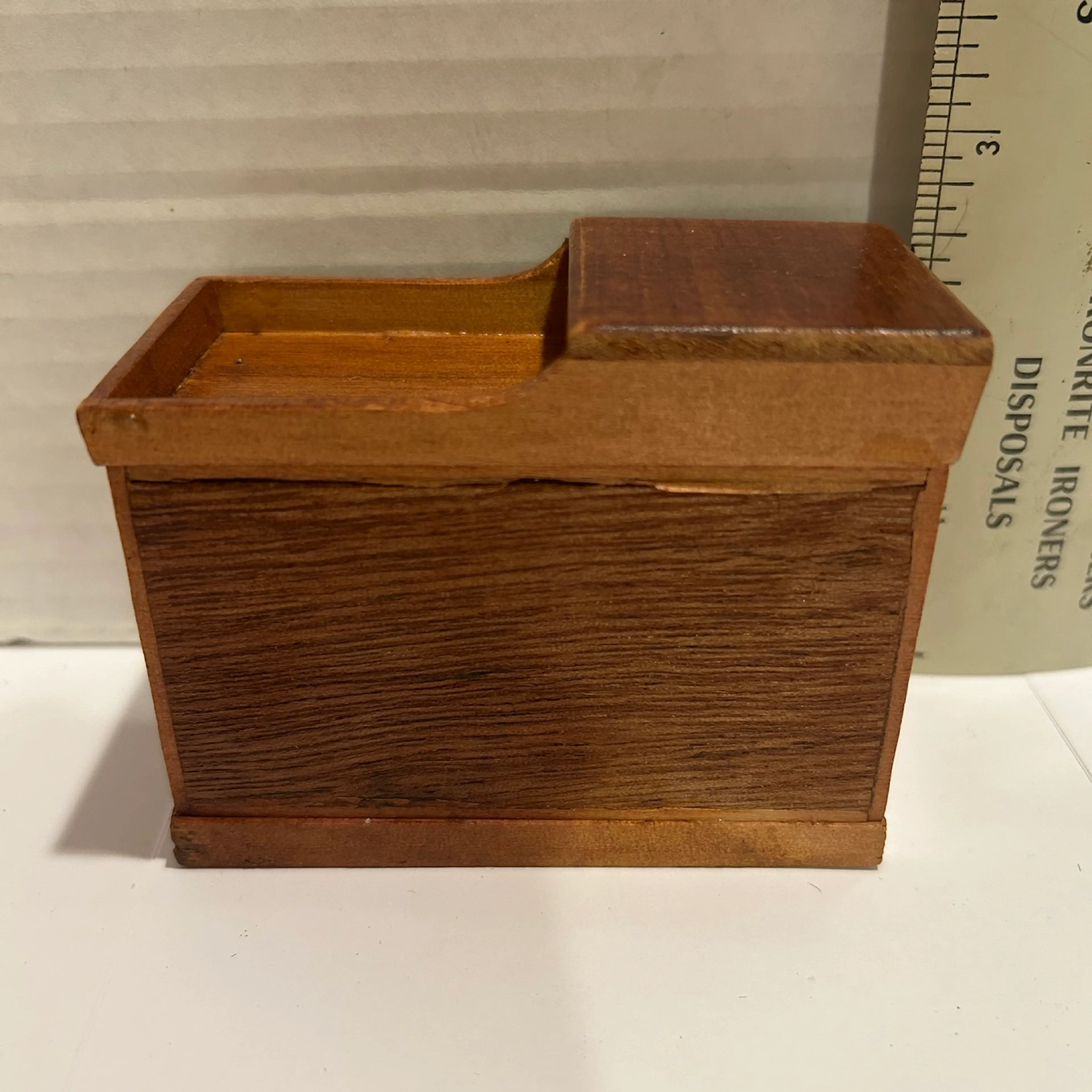 Image 3 of 3