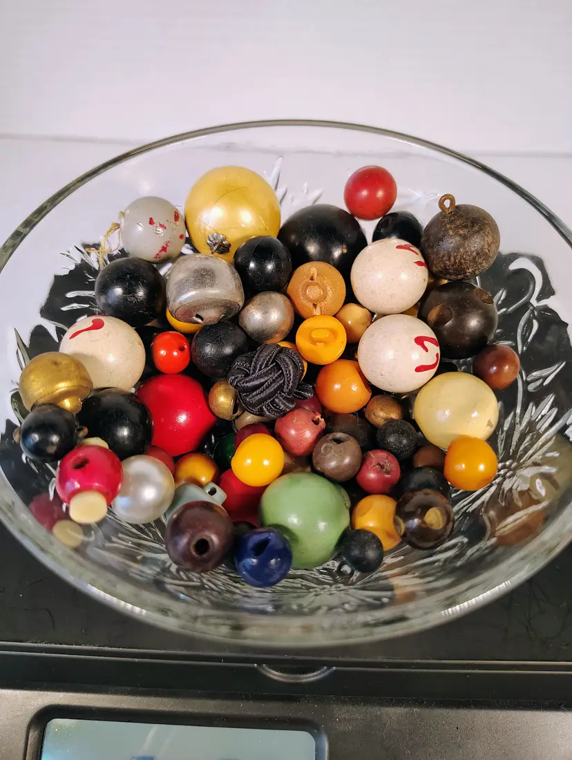 Vintage Buttons Round Mixed Materials