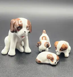 Momma and her Puppies