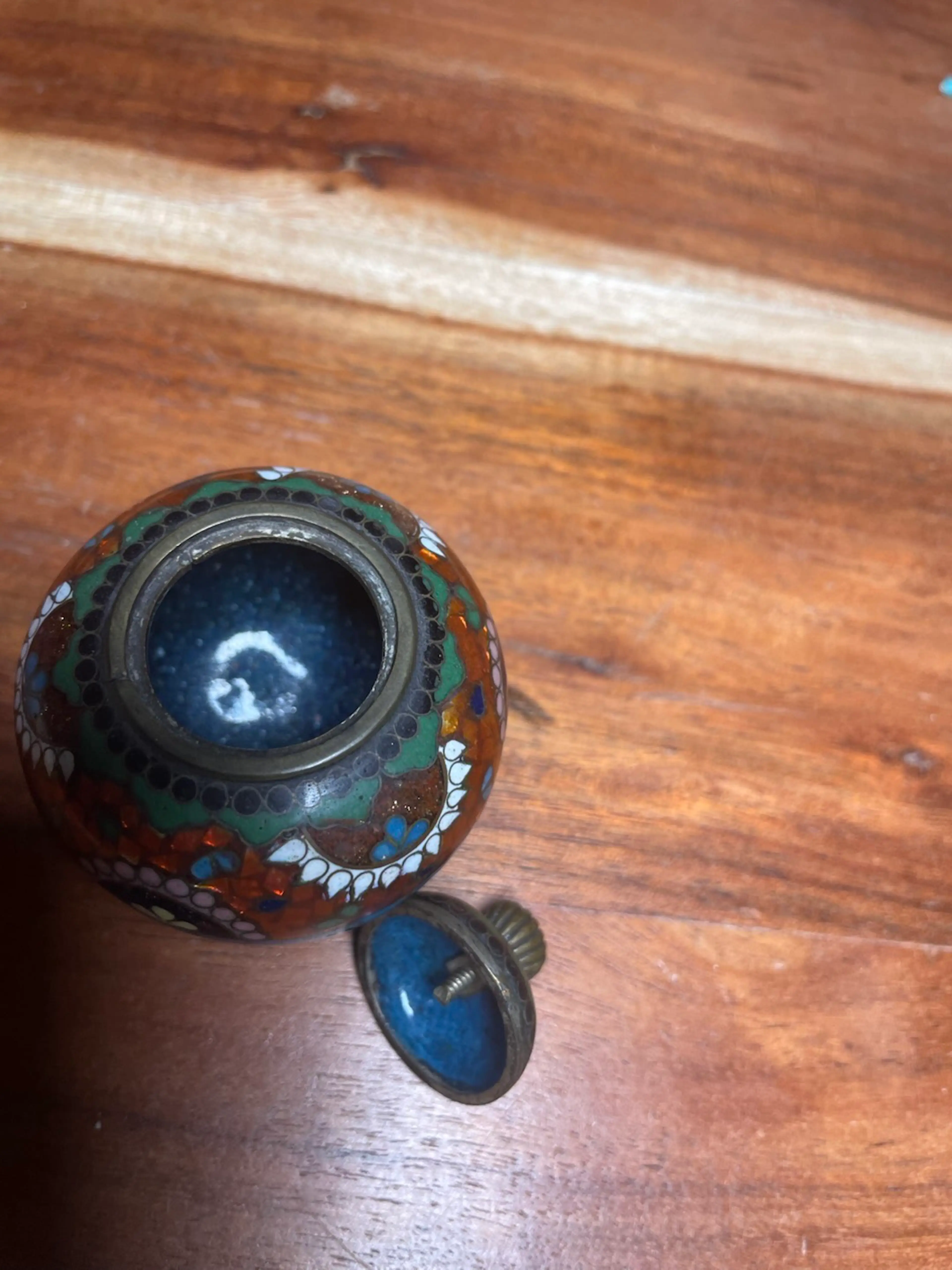 Image 3 of 8