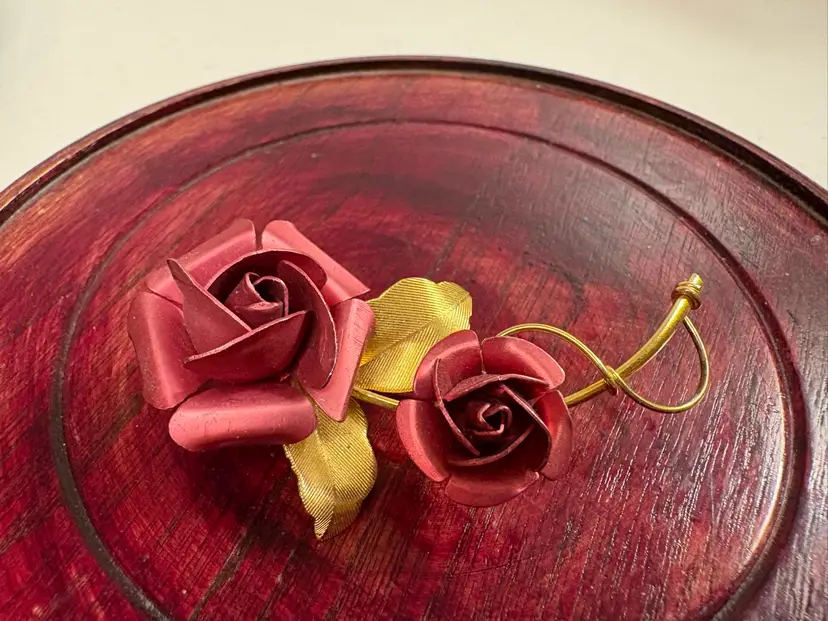 Vintage Red Rose Flower & Bud with Gold Tone Stem Pin/Brooch 2 1/2”Long