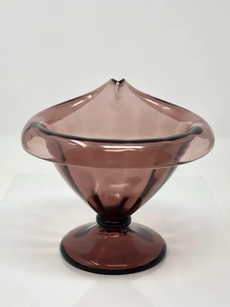 Amethyst Jack-in-the-Pulpit Rolled Top Pedestal Nut Bowl