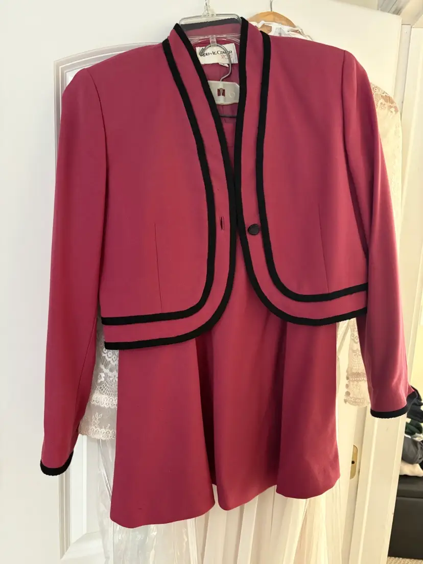 Vintage Pink Skirt Suit Size 8