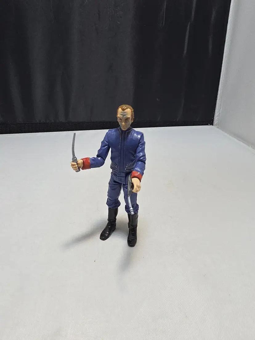 Star Wars: The Legacy Collection Utris M'Toc (Wing Guard) Incomplete/ Loose (MM)