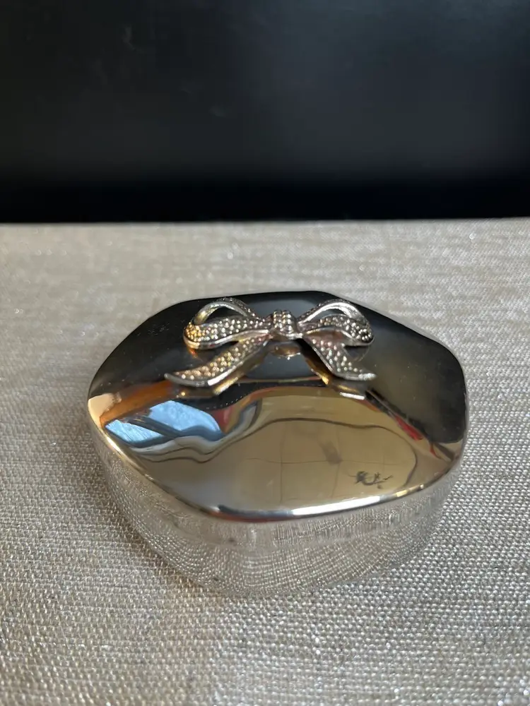 Silver Plated Hexagon Shaped Trinket Box w/ Bow, Beautiful Red Lining Inside