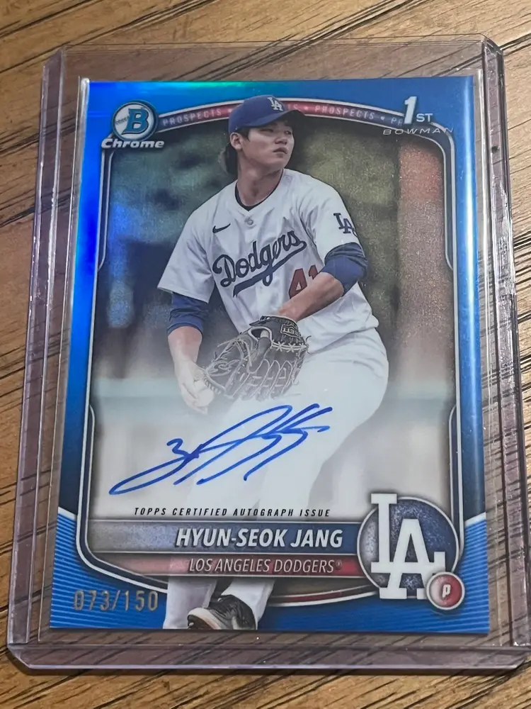 Hyun-Seok Jang 2025 Bowman Chrome 1st Blue Refractor Auto