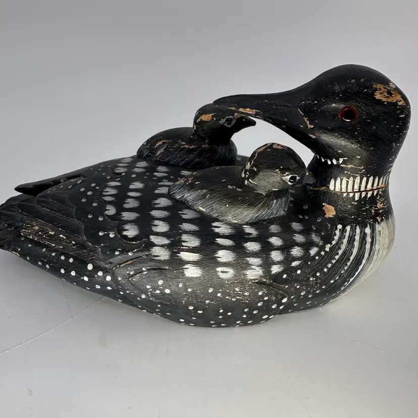 Wooden Small Duck Decoy With Ducklings 6.5”