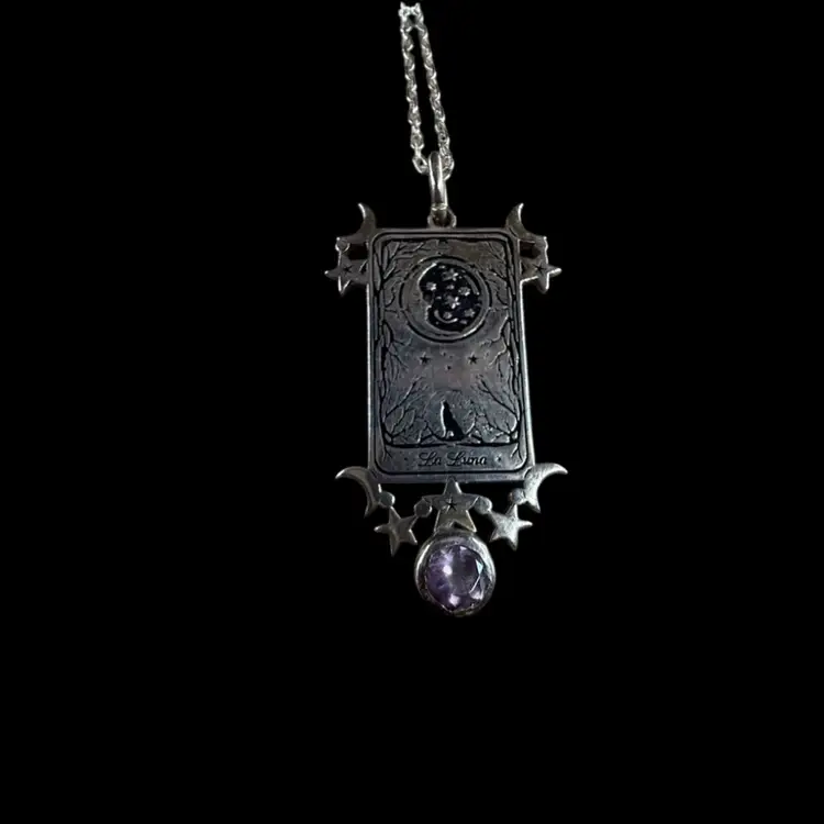 Linerworks "Tiny La Luna" 925 sterling silver necklace with a round-cut amethyst stone And Chain