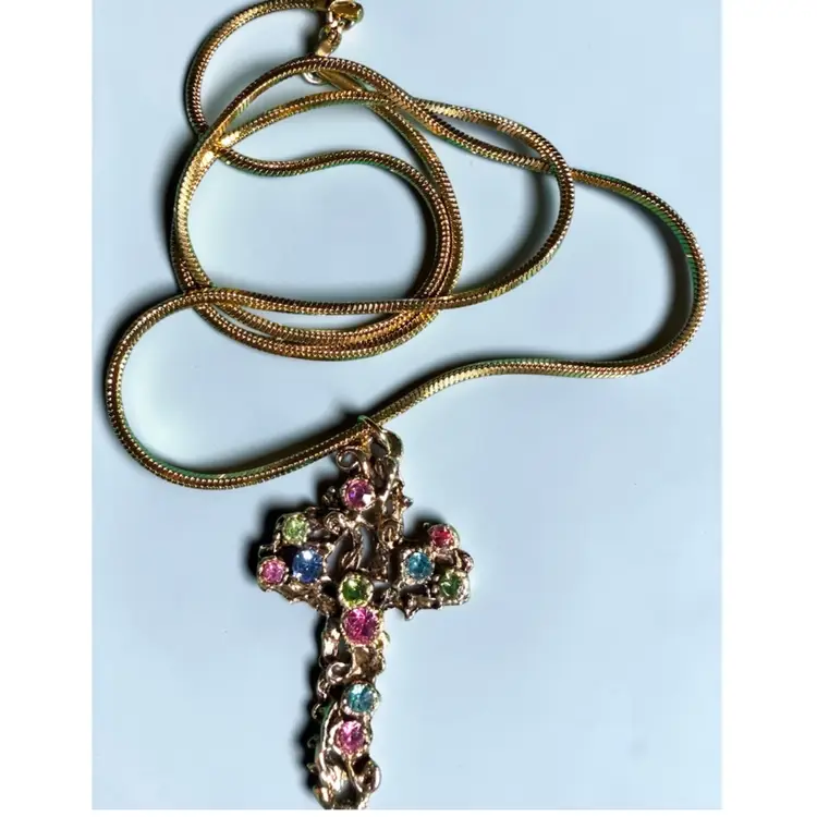 Vintage Pastel Rhinestone Gold Tone Cross Pendant On New 22” Snake Chain