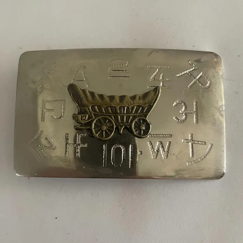 Vintage Silver Nickel Beltbuckle with Stagecoach