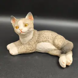 Vtg Artefice Decorato A Mano Gray Tabby Cat Figurine