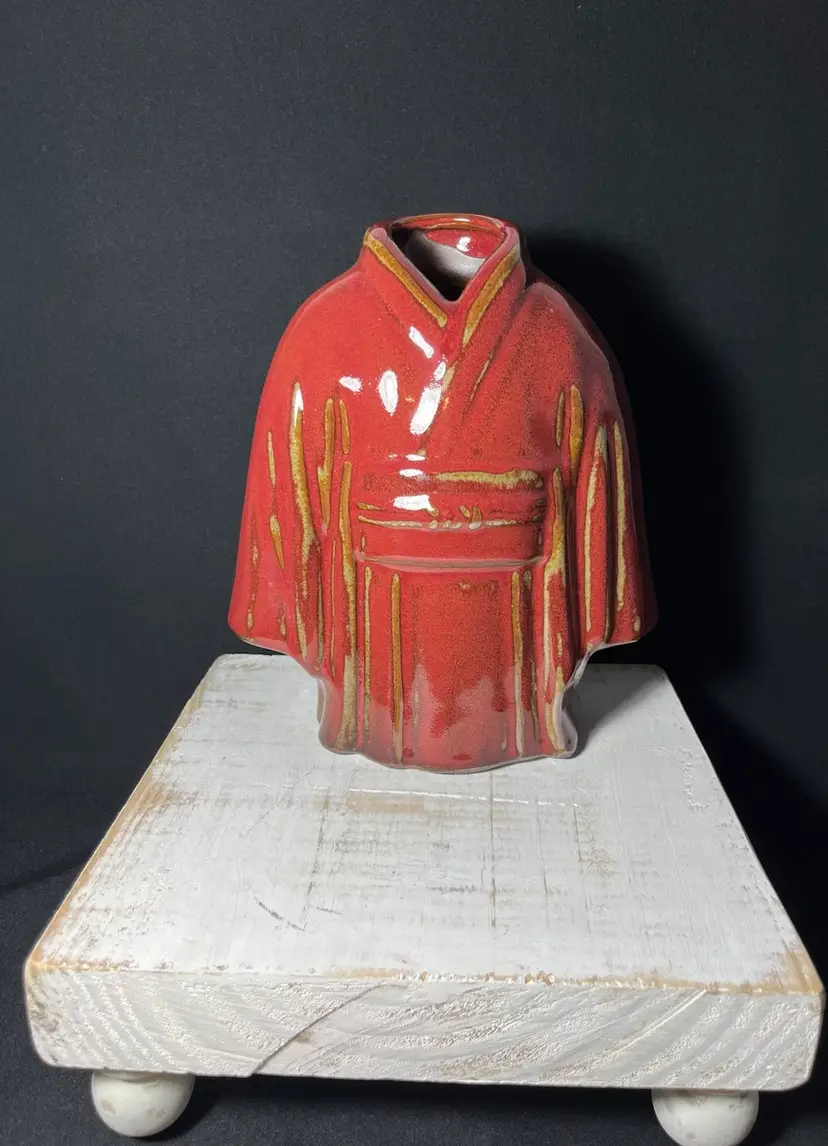 8.5” Ceramic Kimono Red With Brown Accents Pottery Vase