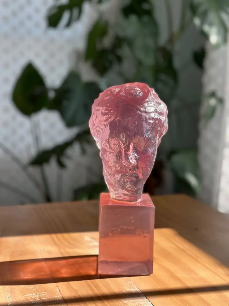 Dorothy Thorpe Resin Neoclassical Woman Bust Sculpture MCM Pink/Purple Rare 9.5”